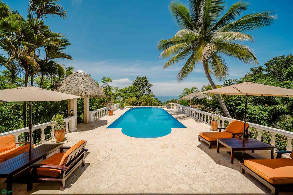 Luxury Boutique Hotel