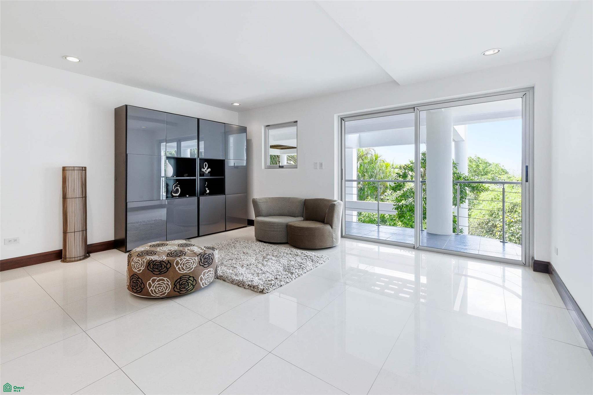 Panoramic Valley Views Retreat