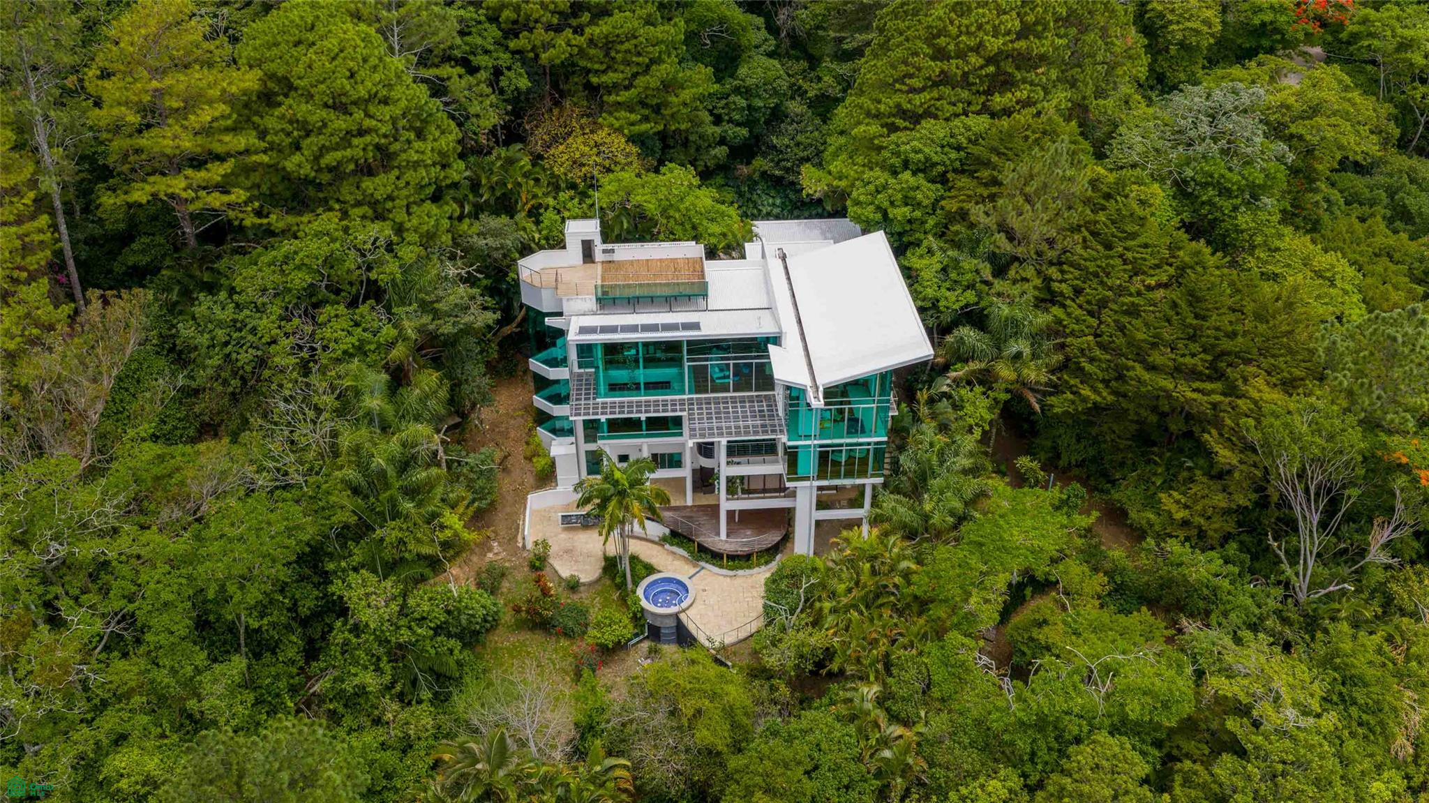 Panoramic Valley Views Retreat