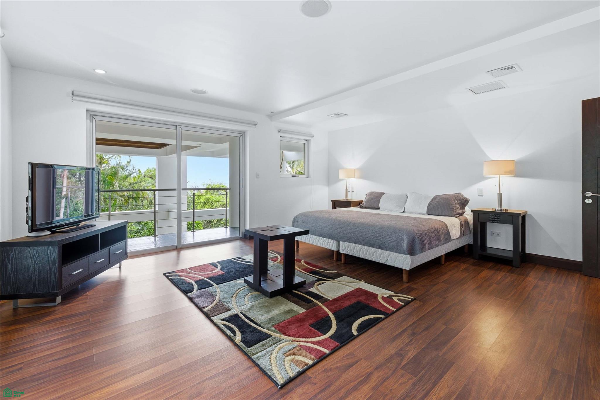 Panoramic Valley Views Retreat