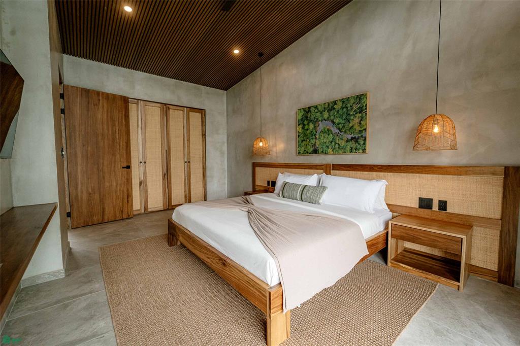 Luxury Rainforest Villa