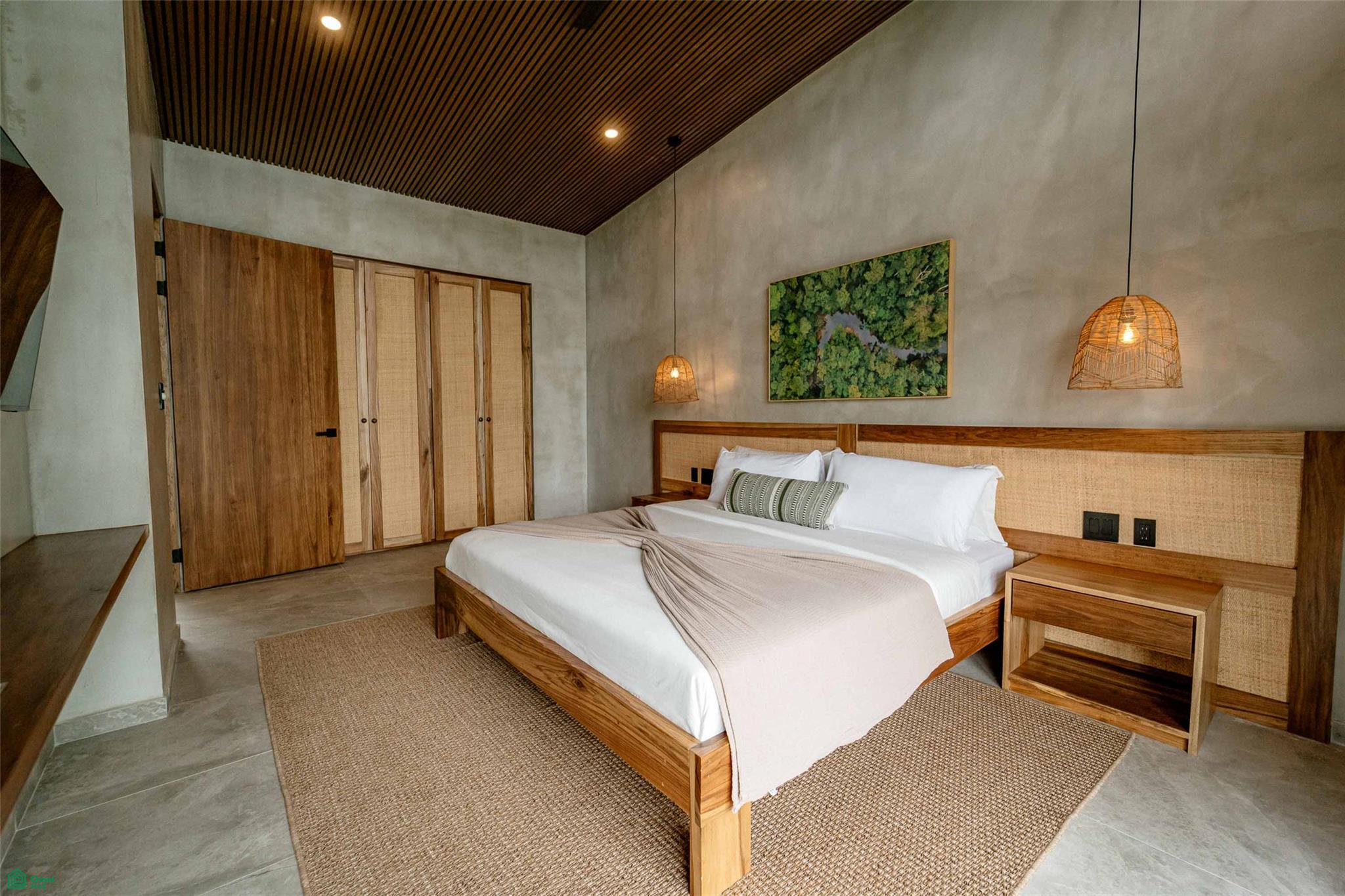 Luxury Rainforest Villa