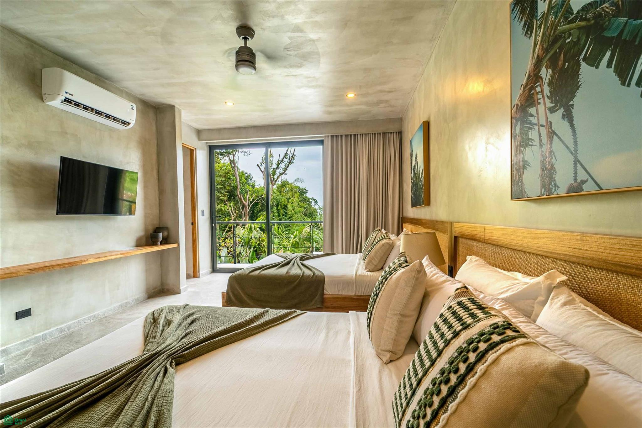 Luxury Rainforest Villa