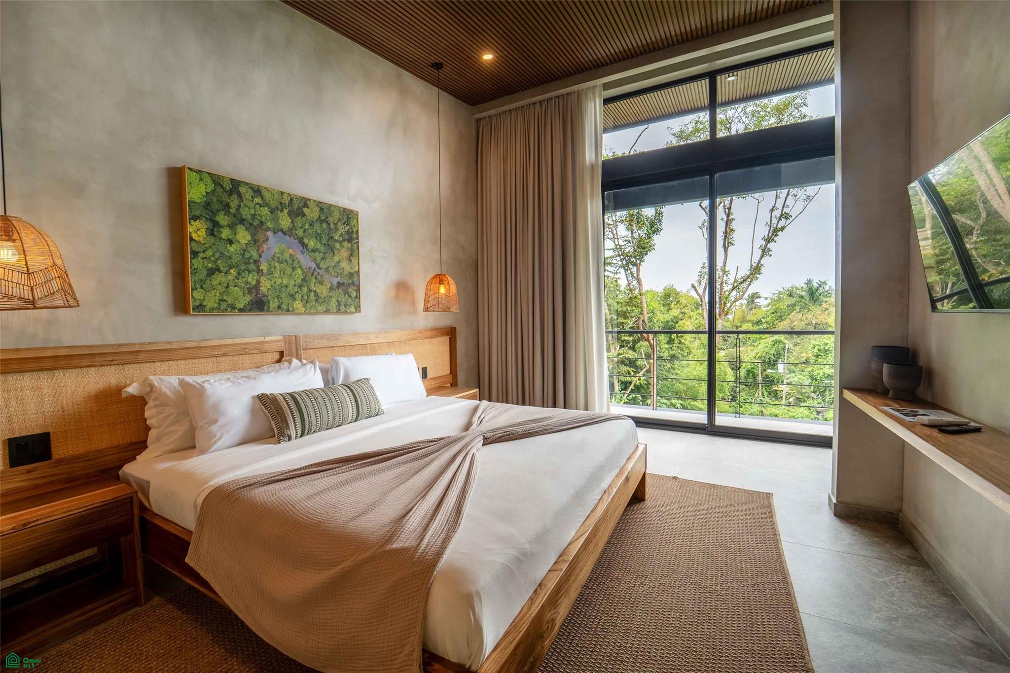 Luxury Rainforest Villa