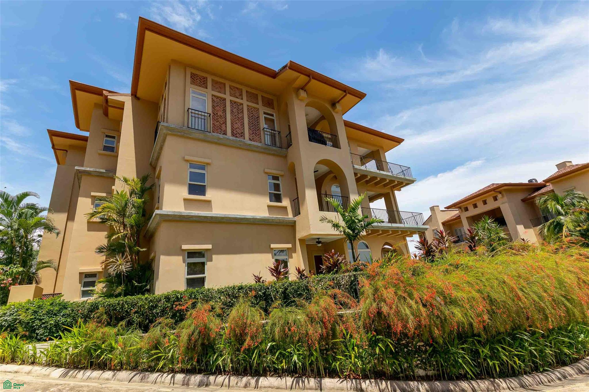Luxury Marina Resort Condo
