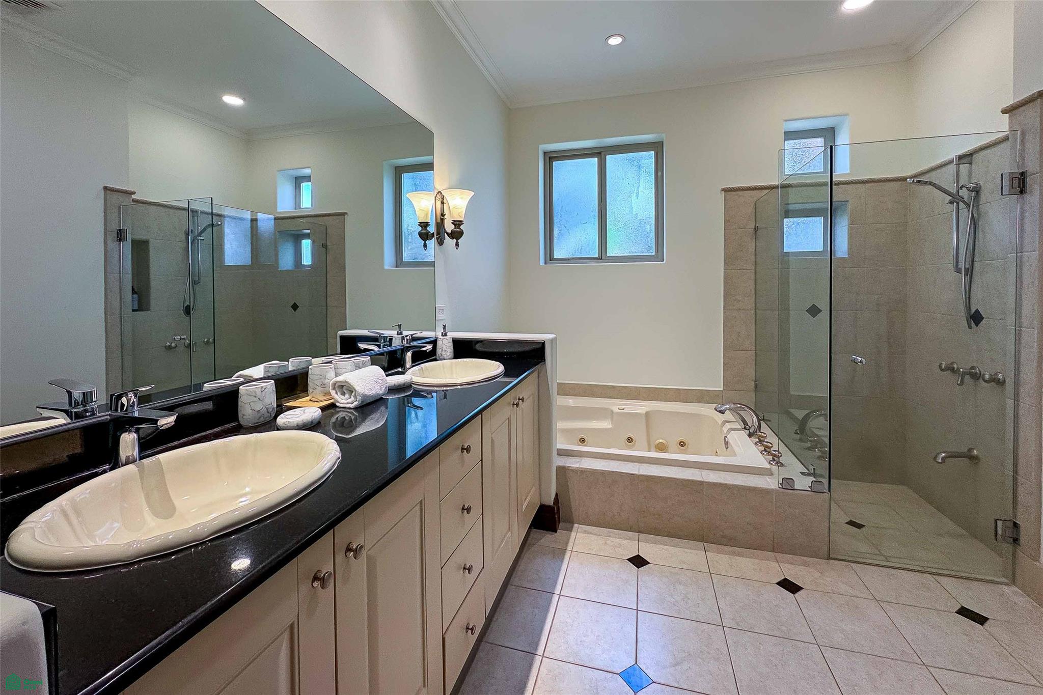 Luxury Marina Resort Condo