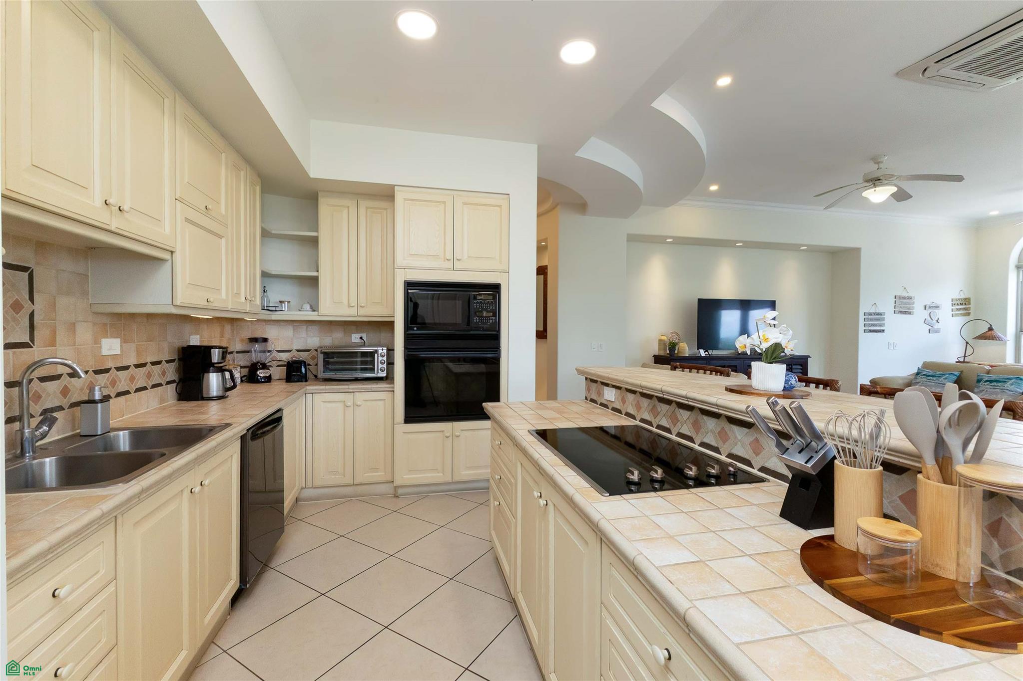 Luxury Marina Resort Condo