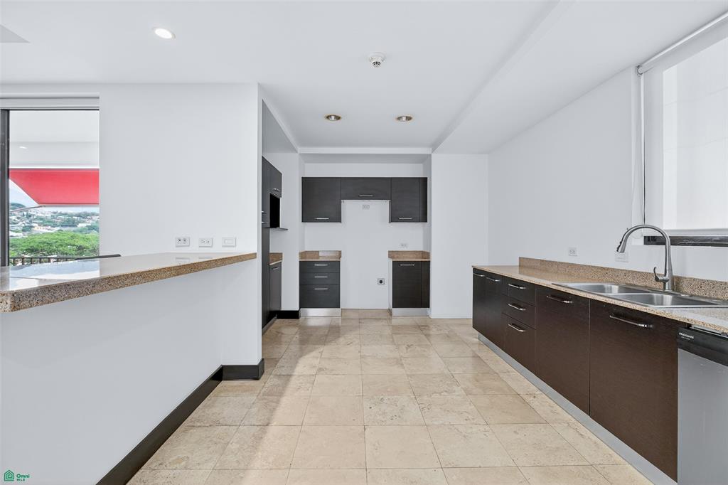 Luxury View Condo