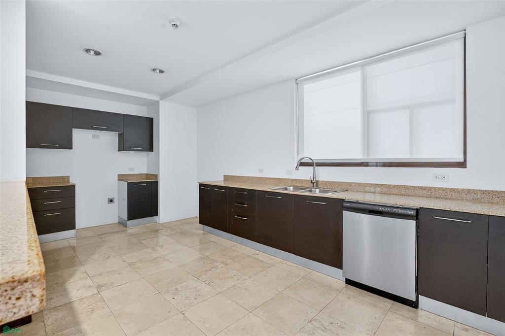 Luxury View Condo