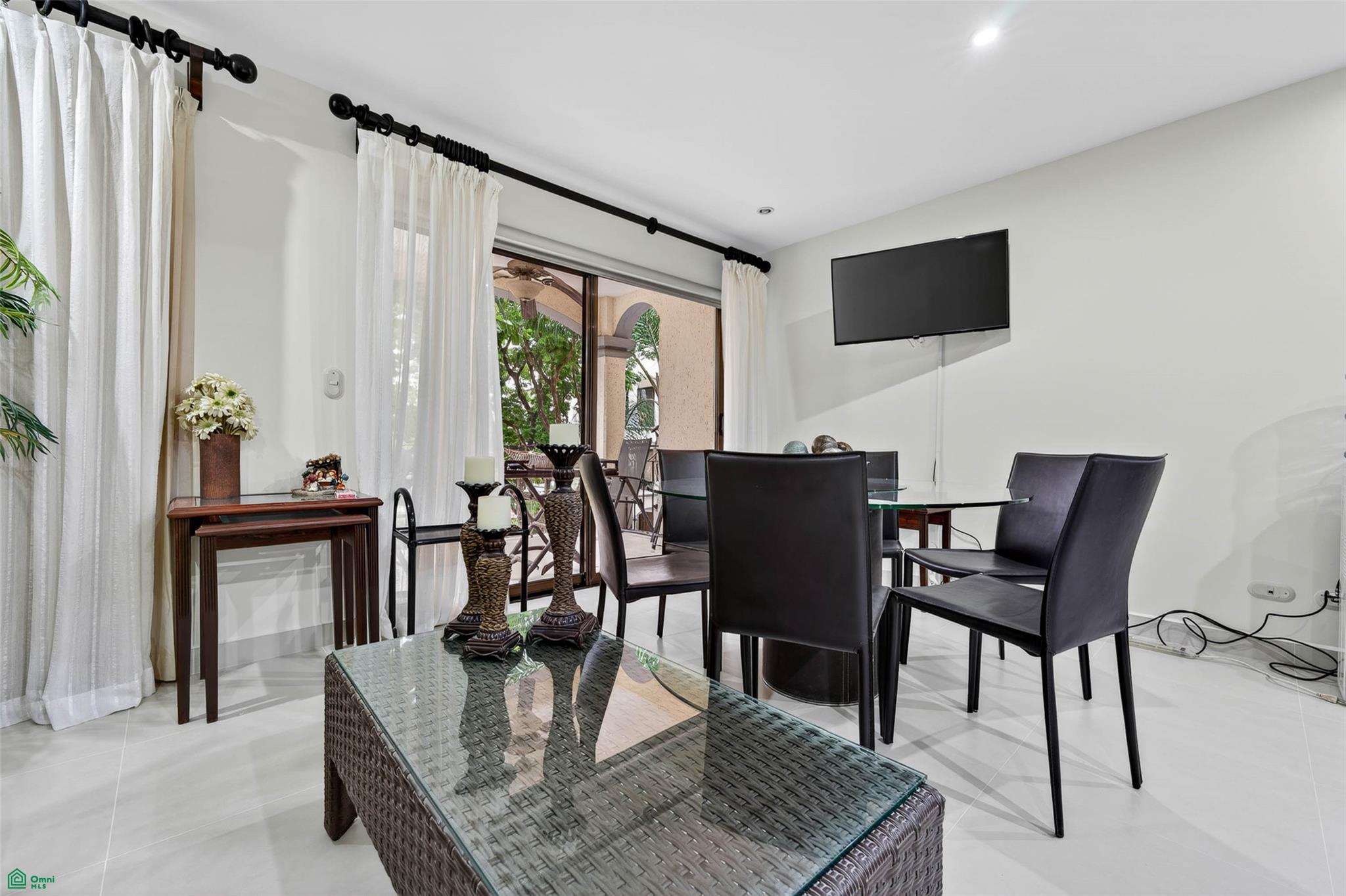 Luxury Three Bedroom Condo