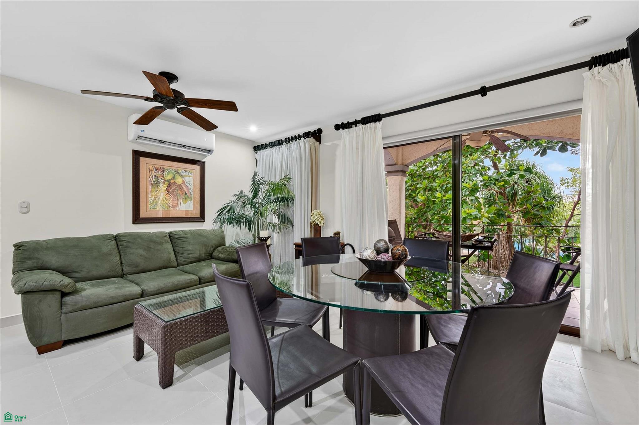 Luxury Three Bedroom Condo