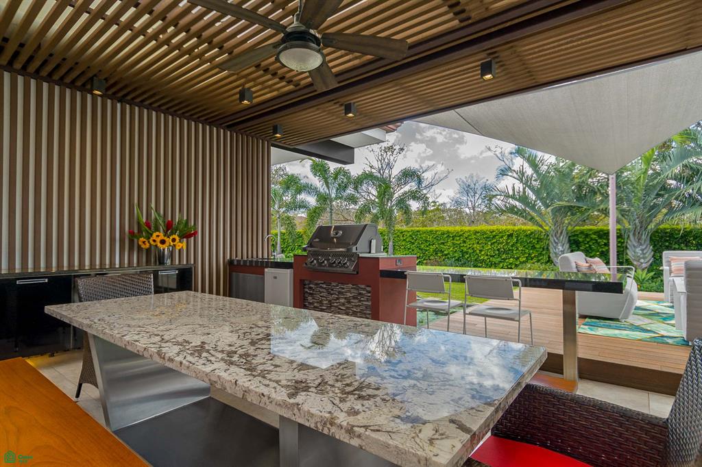 Single Level Luxury Estate