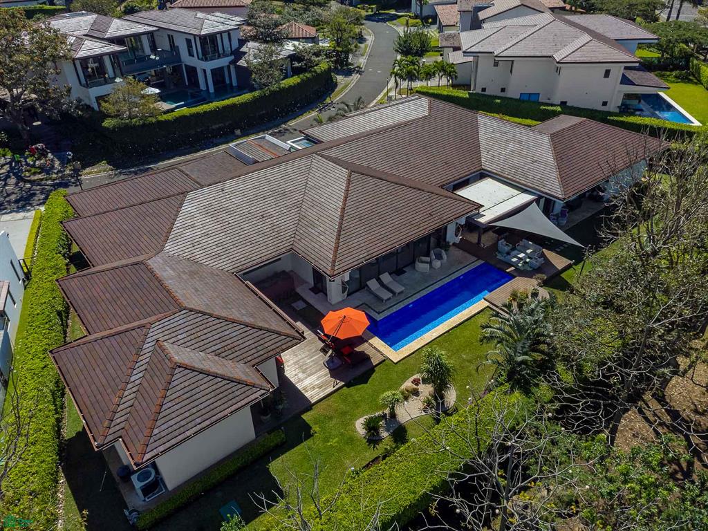 Single Level Luxury Estate