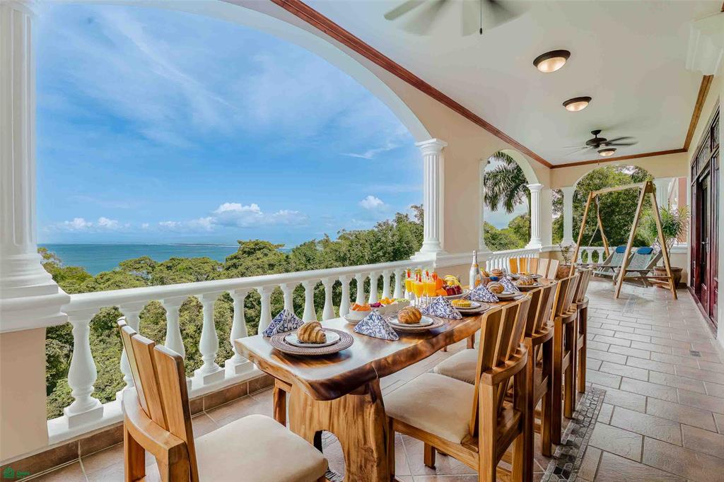 Ocean View Luxury Retreat