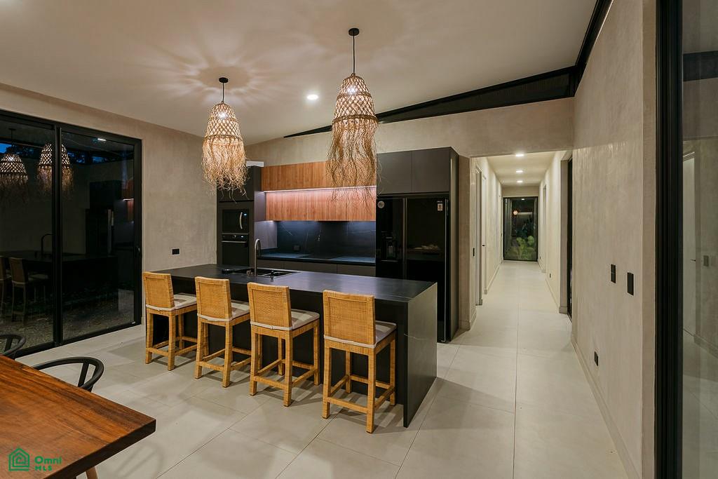 Brand New Tropical Villa