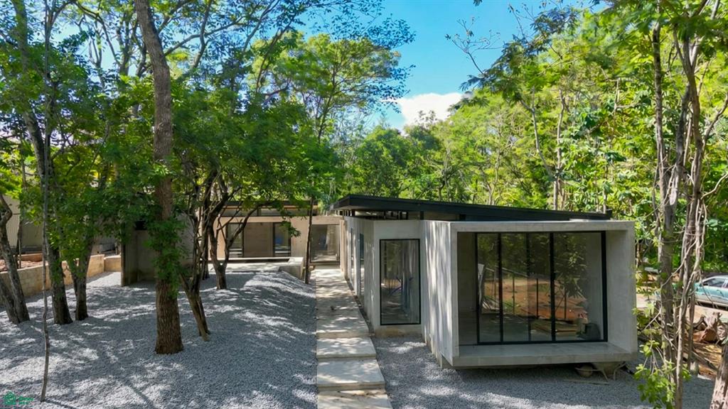 Brand New Tropical Villa
