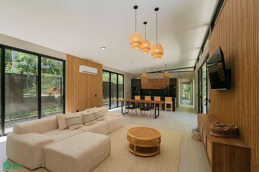 Brand New Tropical Villa