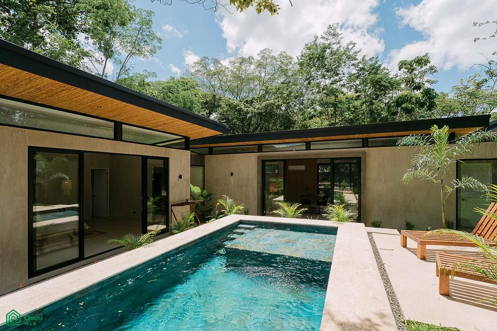Brand New Tropical Villa