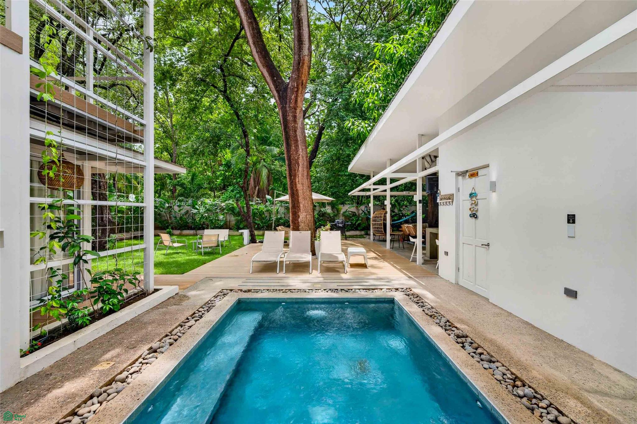 Tropical Modern Beach Home