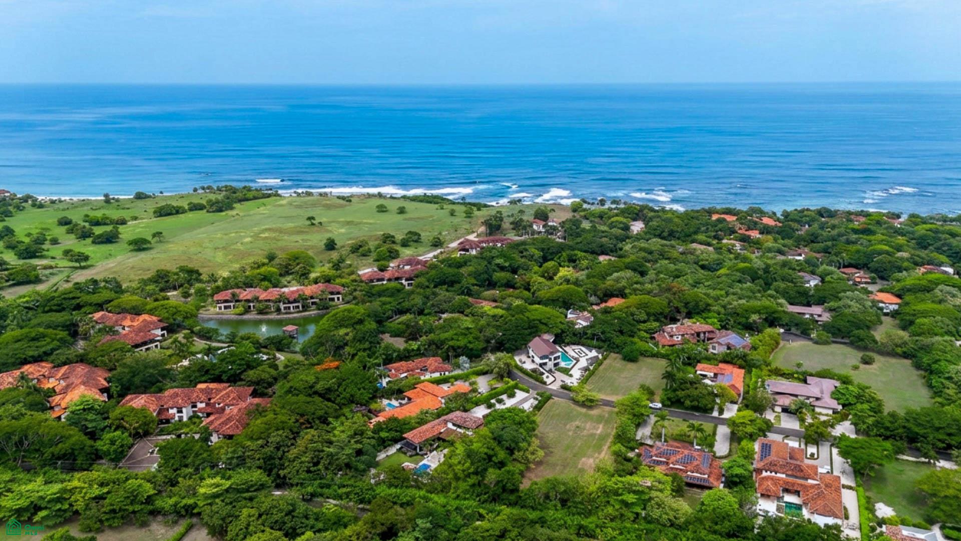 Expansive Luxury Homesite