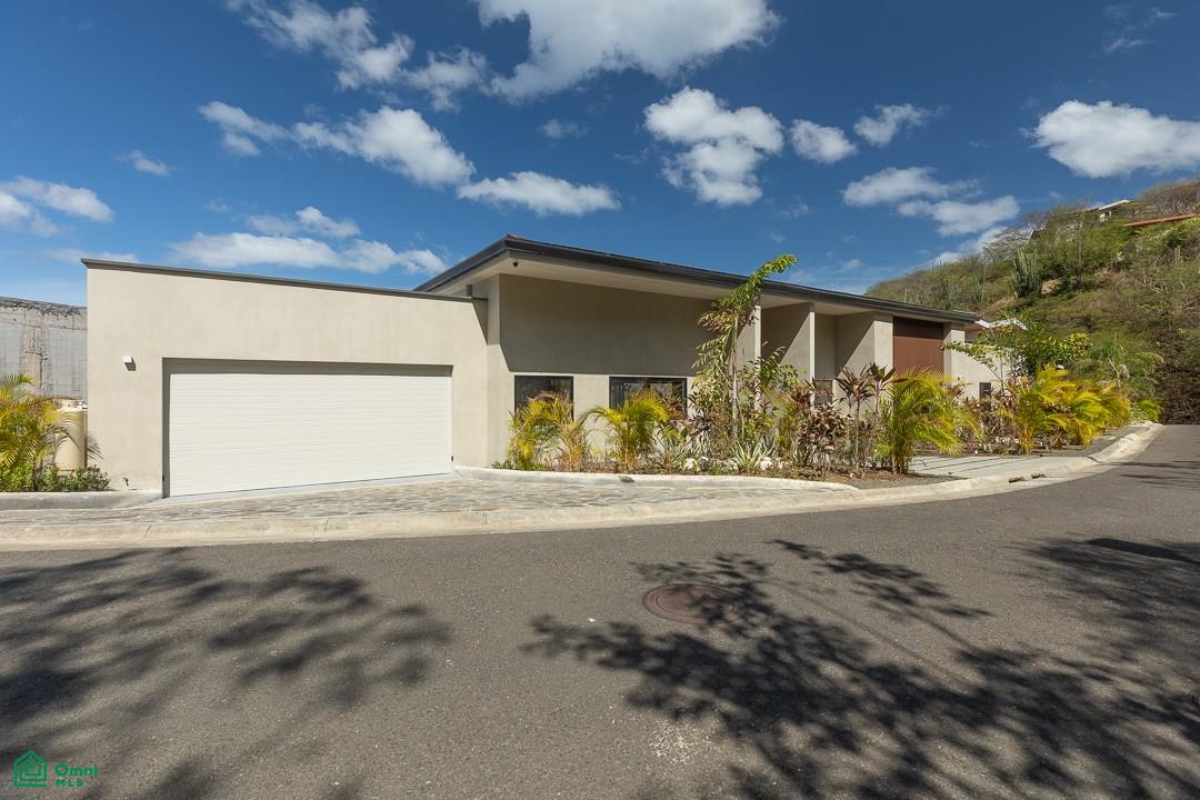 Pacifico Lot 42 Ocean View Villa