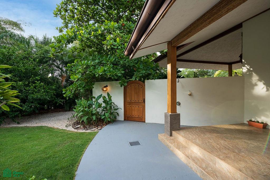 Colonial Luxury Home