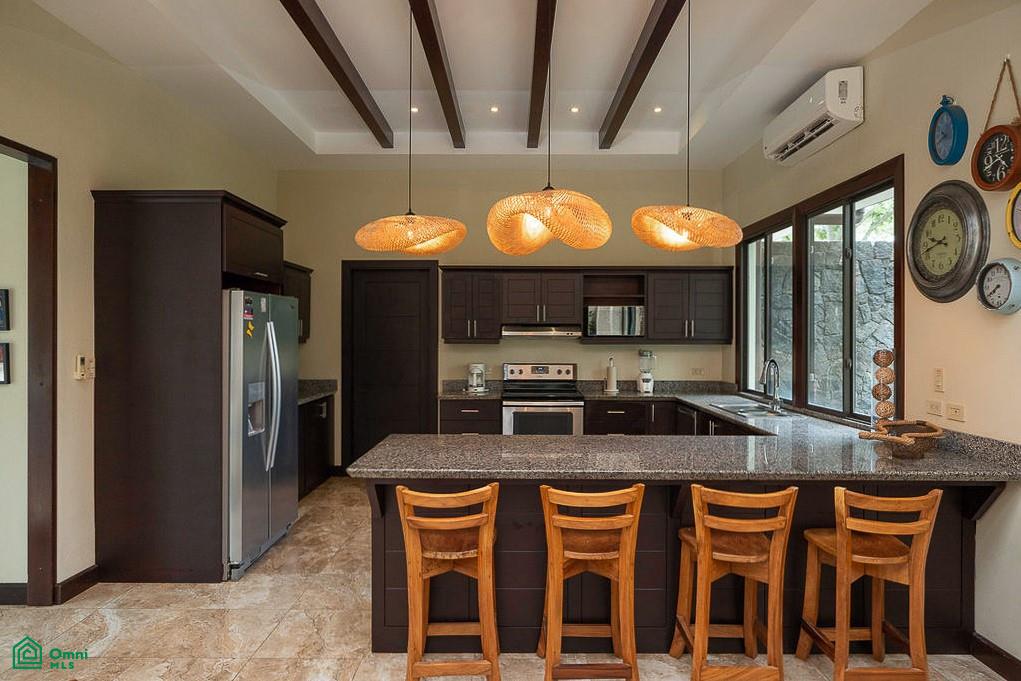 Colonial Luxury Estate
