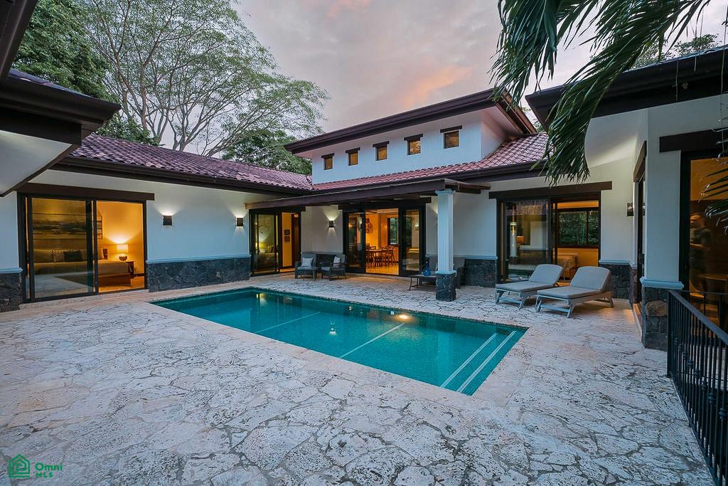 Colonial Luxury Estate