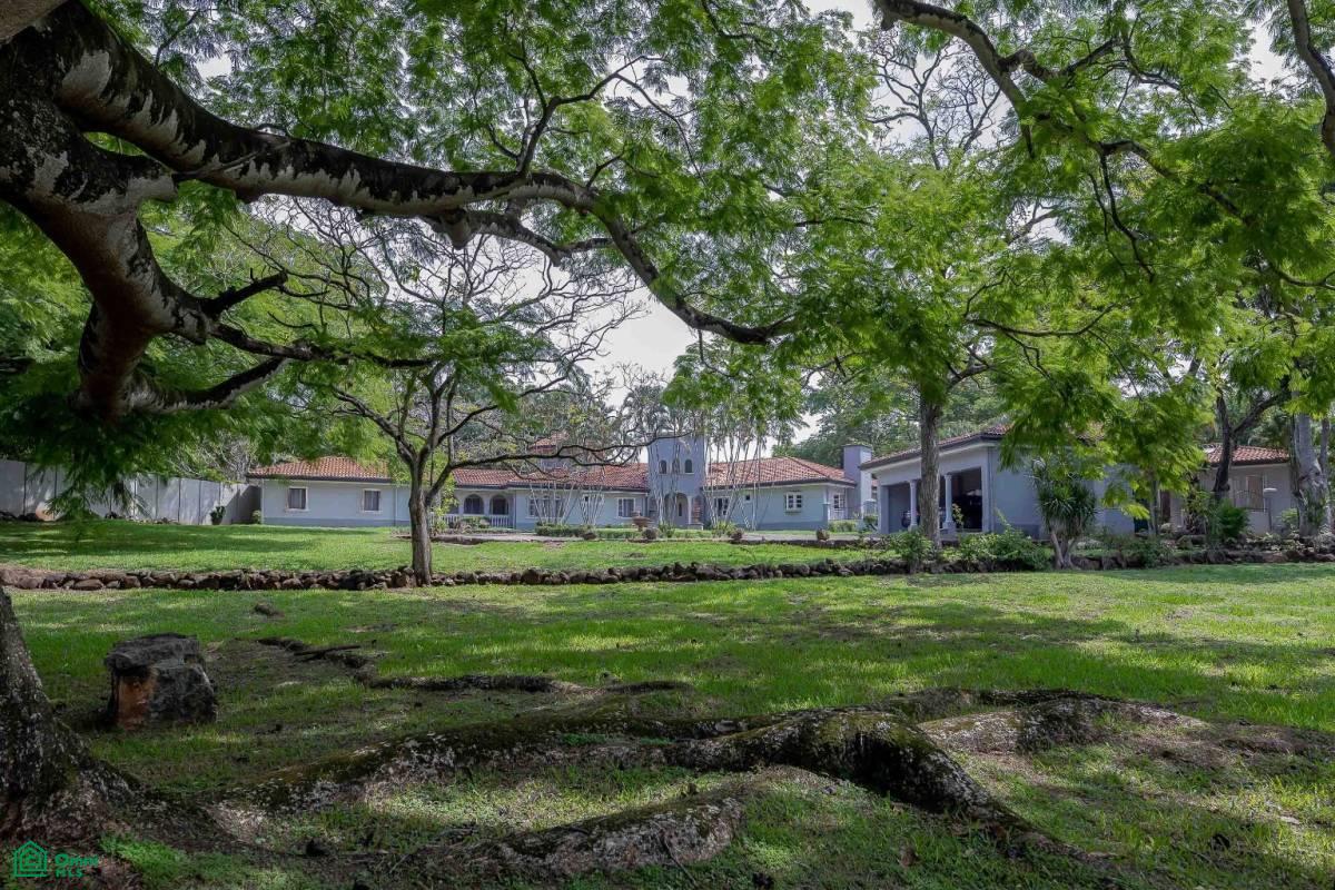 Resort Style Homestead , Turrúcares, Central, Alajuela