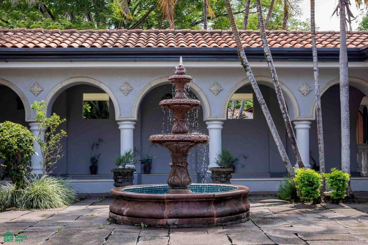Resort Style Homestead , Turrúcares, Central, Alajuela