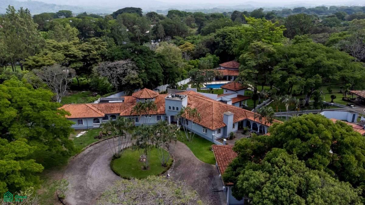 Resort Style Homestead , Turrúcares, Central, Alajuela