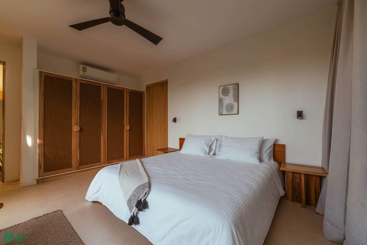 Tropical Modern Four Bedroom Home , Playa Grande, Guanacaste
