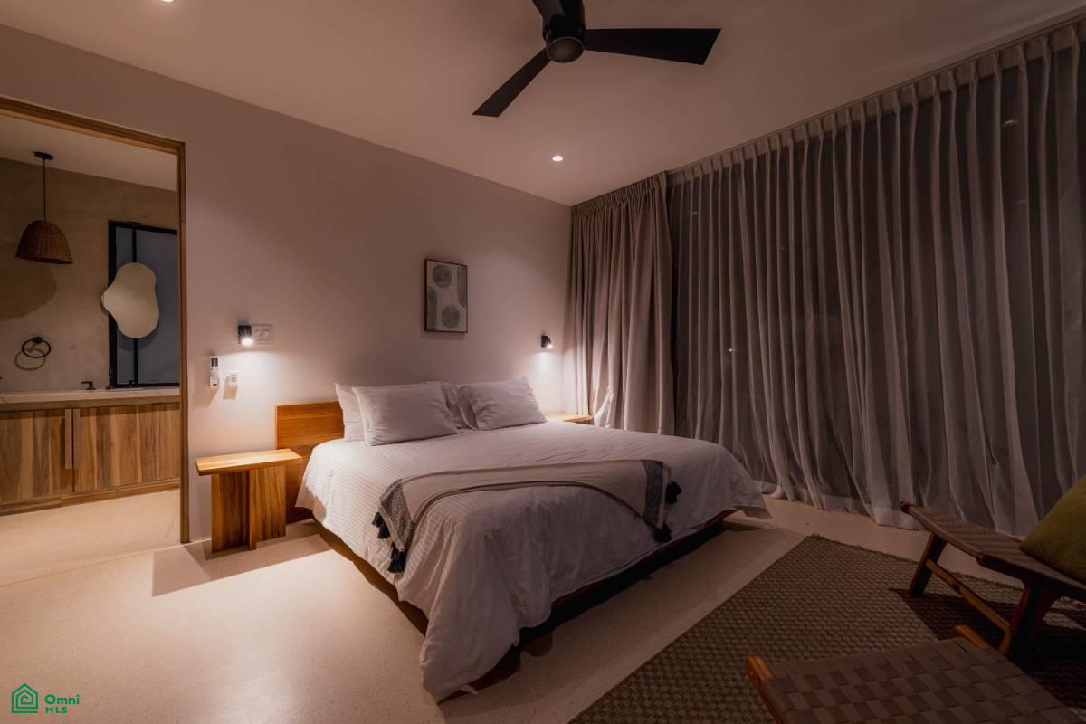 Tropical Modern Four Bedroom Home , Playa Grande, Guanacaste
