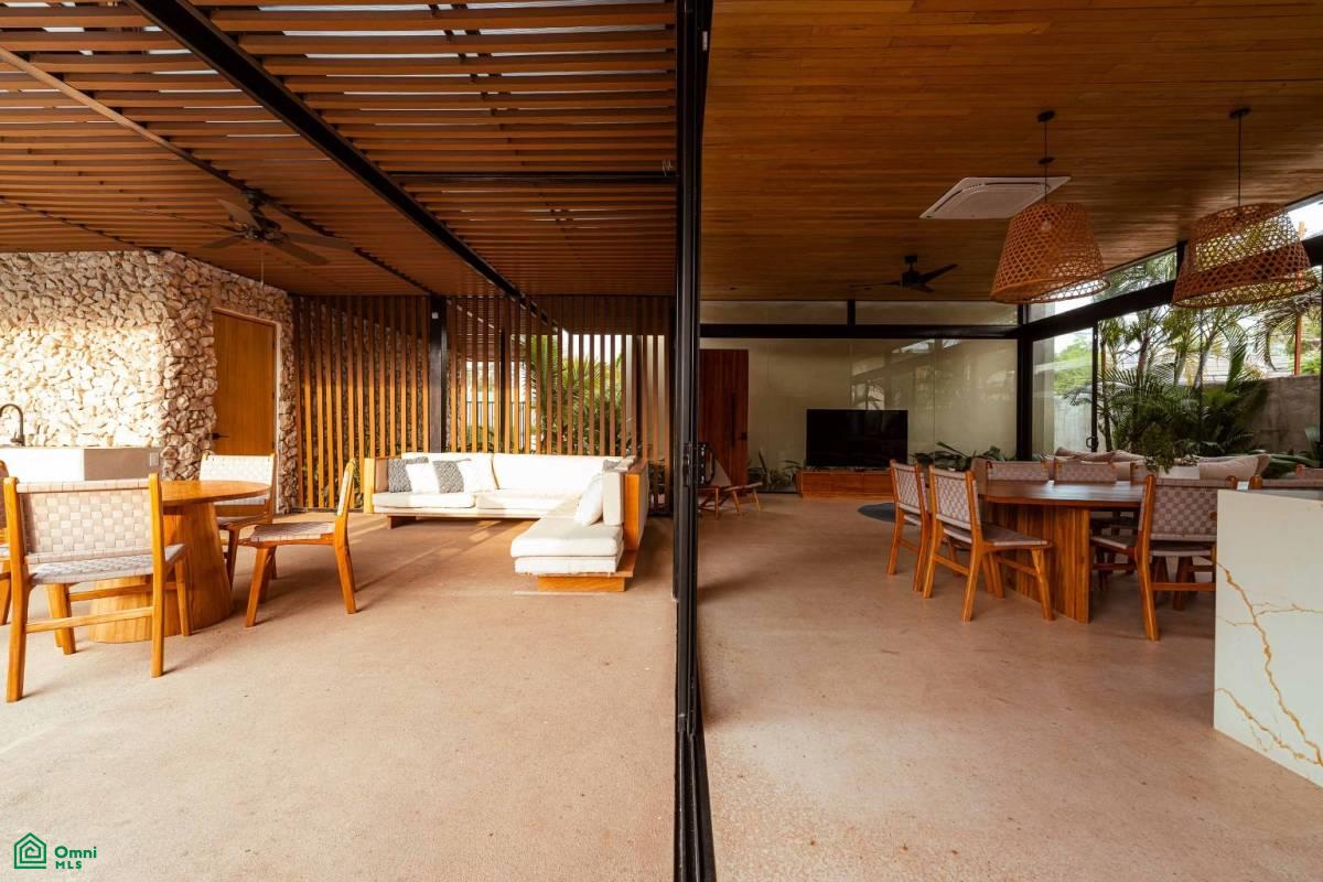 Tropical Modern Four Bedroom Home , Playa Grande, Guanacaste