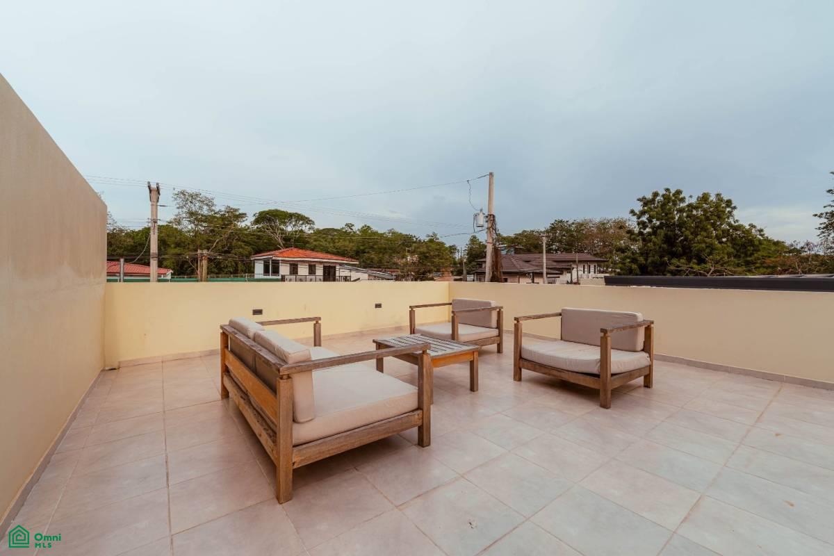 Tropical Modern Four Bedroom Home , Playa Grande, Guanacaste