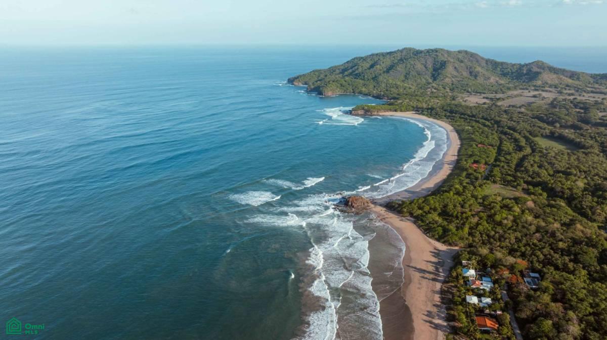 Tropical Modern Four Bedroom Home , Playa Grande, Guanacaste