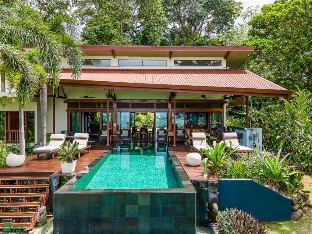 Impeccable Estate and Reserve, Overlooking Playa Hermosa , Bahía Ballena, Osa, Puntarenas