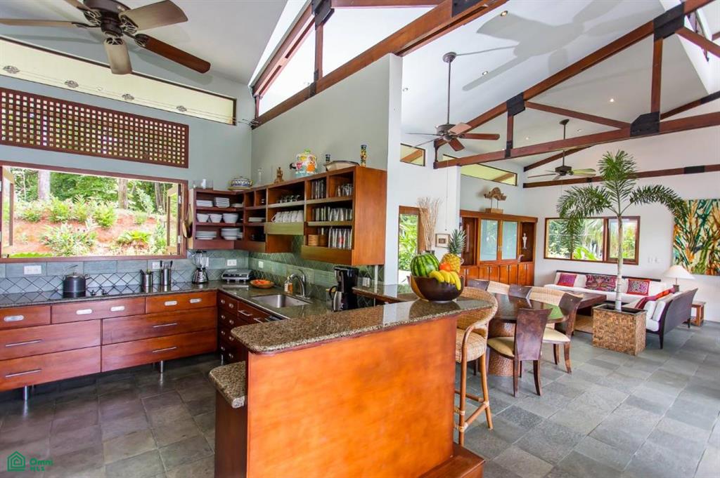Impeccable Estate and Reserve, Overlooking Playa Hermosa , Bahía Ballena, Osa, Puntarenas