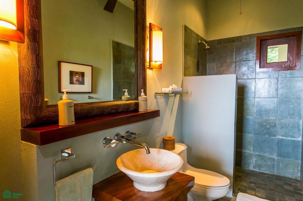 Impeccable Estate and Reserve, Overlooking Playa Hermosa , Bahía Ballena, Osa, Puntarenas