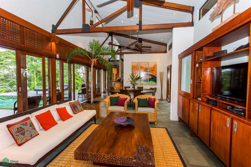 Impeccable Estate and Reserve, Overlooking Playa Hermosa , Bahía Ballena, Osa, Puntarenas