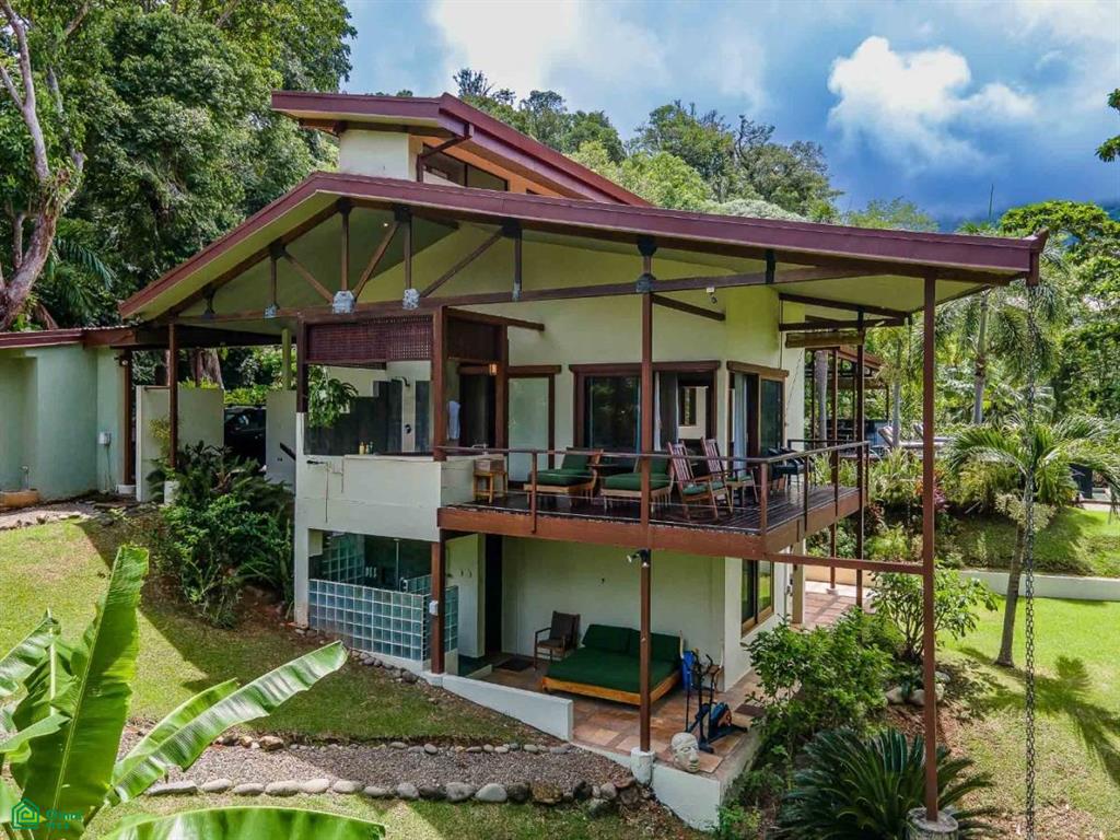 Impeccable Estate and Reserve, Overlooking Playa Hermosa , Bahía Ballena, Osa, Puntarenas