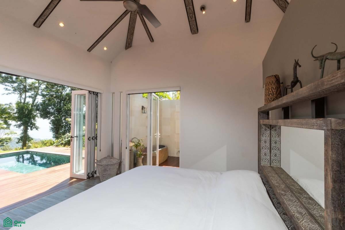 Two-bedroom Luxury Villa in Escaleras , Bahía Ballena, Osa, Puntarenas