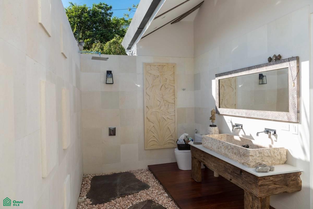 Two-bedroom Luxury Villa in Escaleras , Bahía Ballena, Osa, Puntarenas