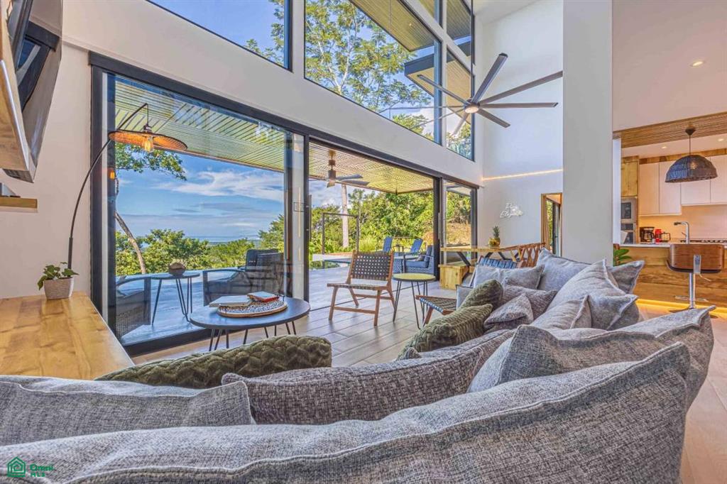 Exclusive Luxury Villa with Infinity Pool , Savegre, Quepos, Puntarenas