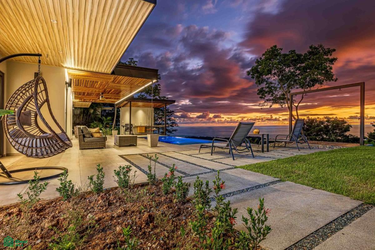 Exclusive Luxury Villa with Infinity Pool , Savegre, Quepos, Puntarenas