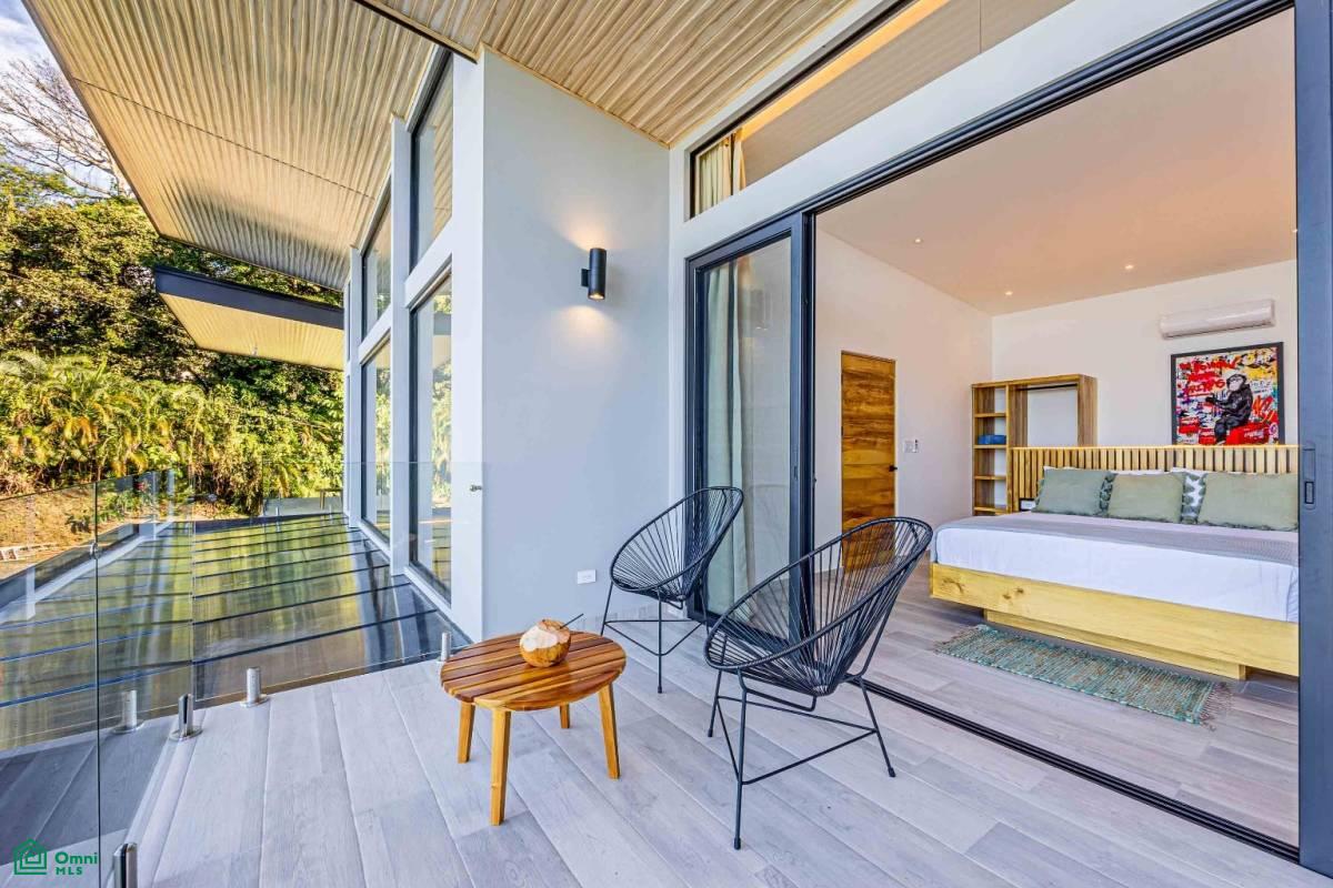 Exclusive Luxury Villa with Infinity Pool , Savegre, Quepos, Puntarenas