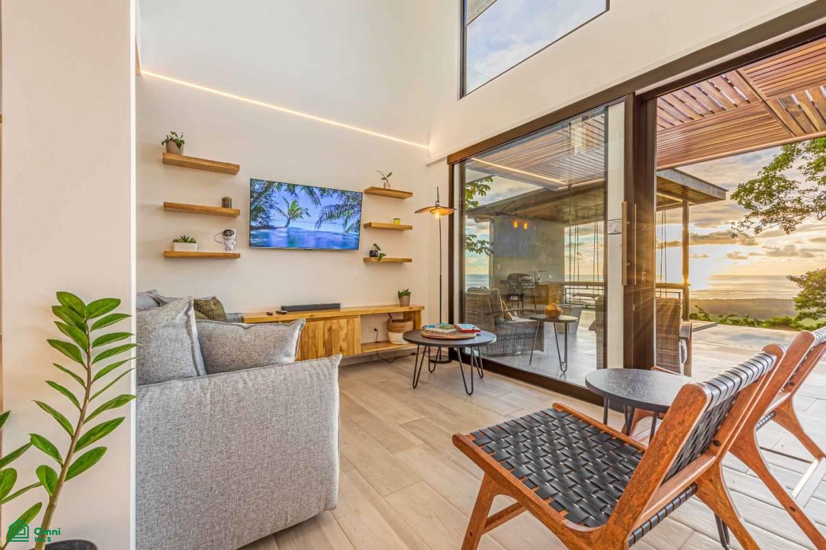 Exclusive Luxury Villa with Infinity Pool , Savegre, Quepos, Puntarenas