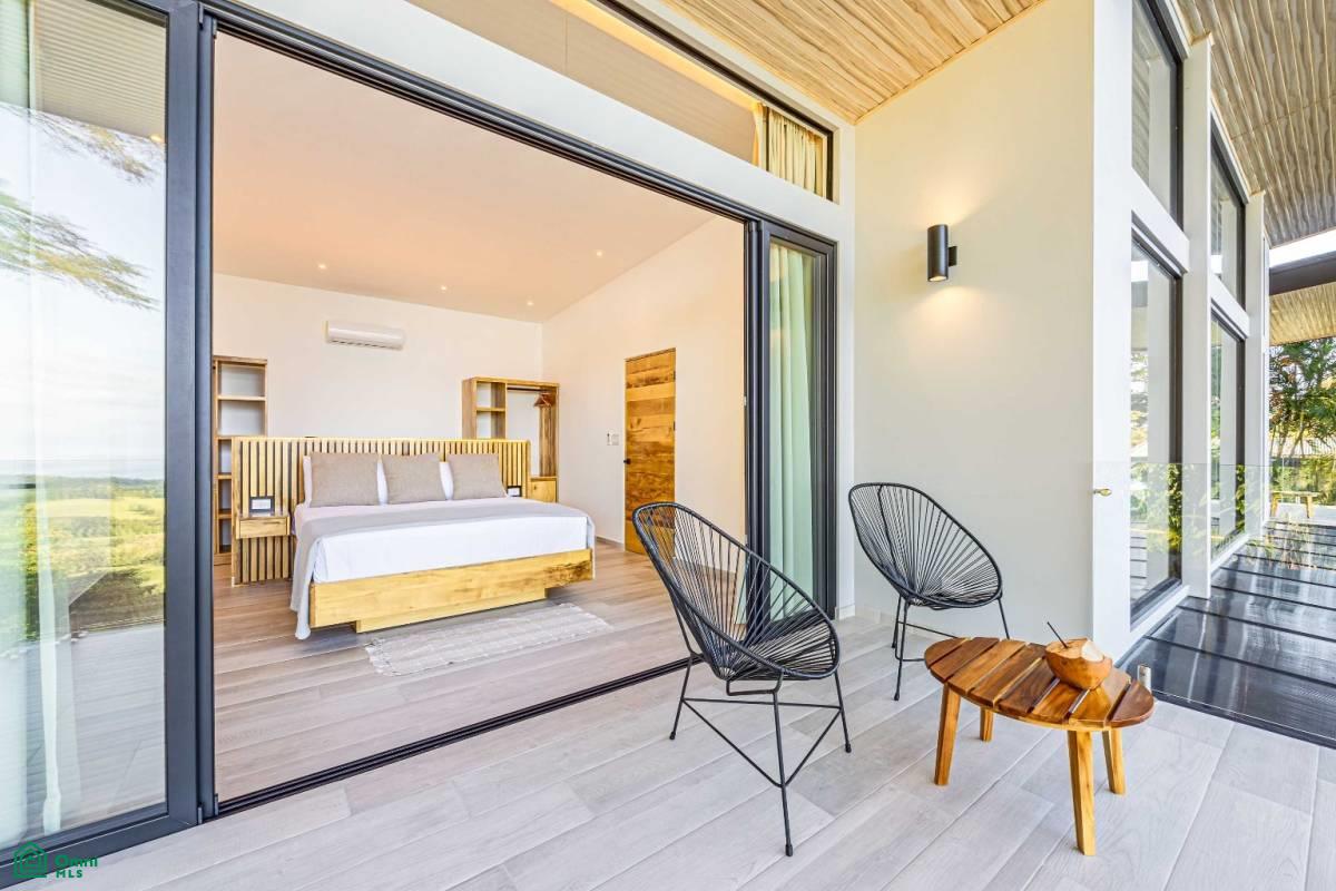 Exclusive Luxury Villa with Infinity Pool , Savegre, Quepos, Puntarenas