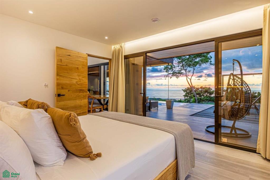 Exclusive Luxury Villa with Infinity Pool , Savegre, Quepos, Puntarenas