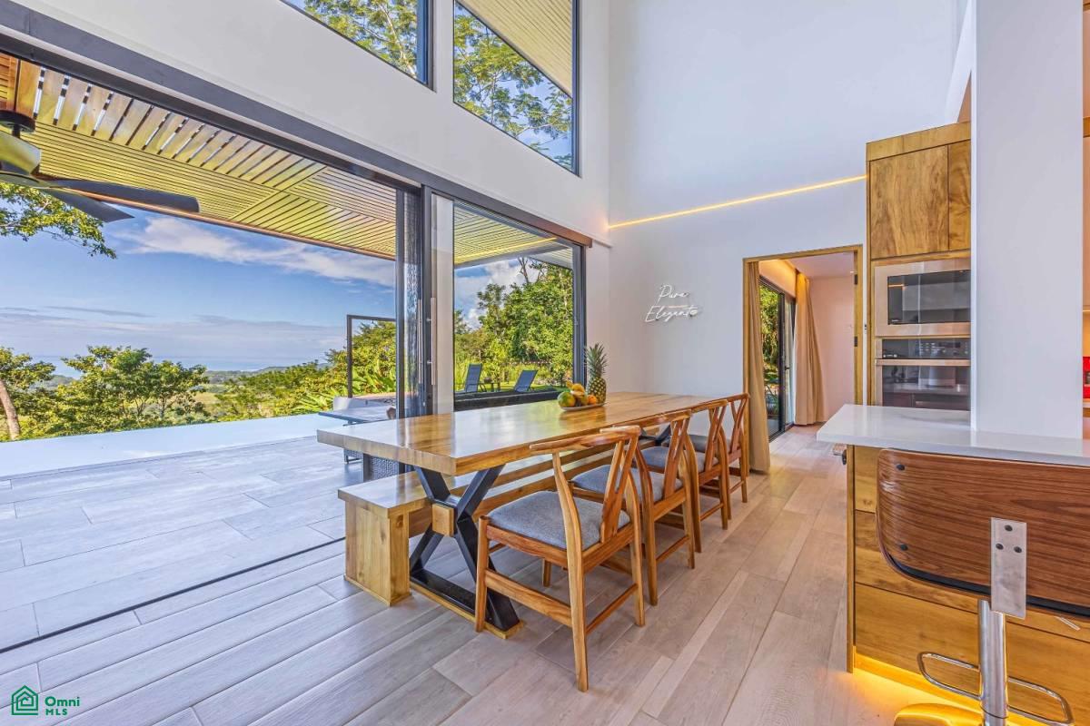 Exclusive Luxury Villa with Infinity Pool , Savegre, Quepos, Puntarenas